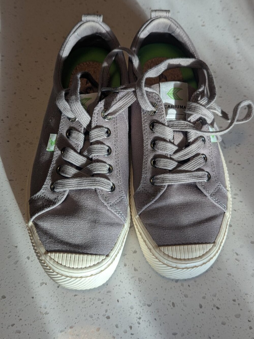 Cariuma grey sneakers Sustainable size 8